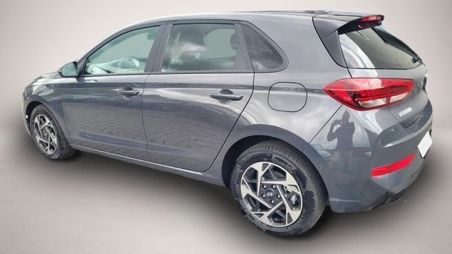 Bild 5 Hyundai i30 Family i30 HB 1.6 GO*Navi*LED*Shzg*Lhzg*PDC*Cam.