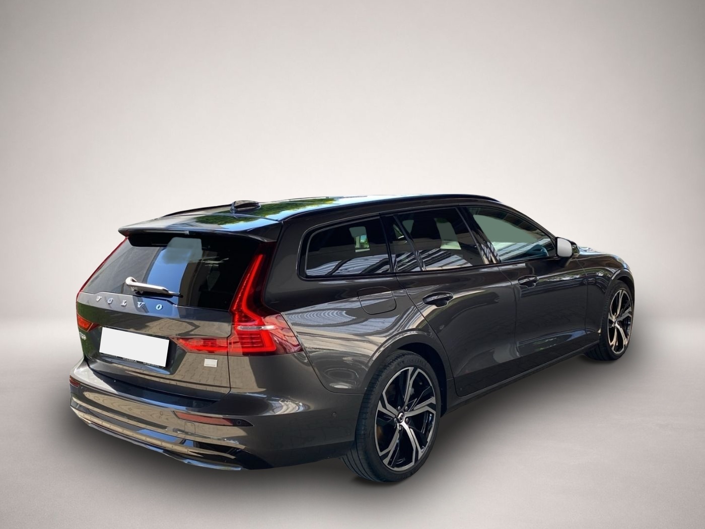 Bild 5 Volvo V60 Kombi T8 Plus Dark Recharge WiPa*LED*DAB*Nav