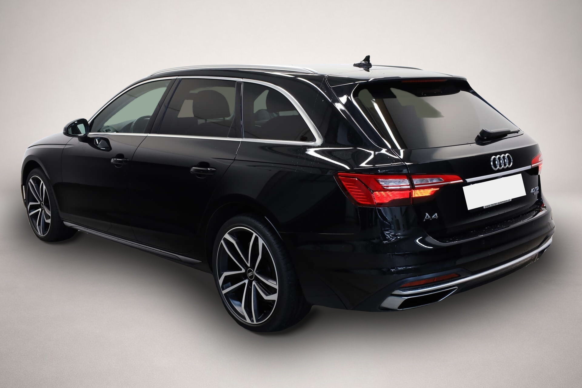 Bild 3 Audi quattro A4 Avant 40 TDI quattro Advanced