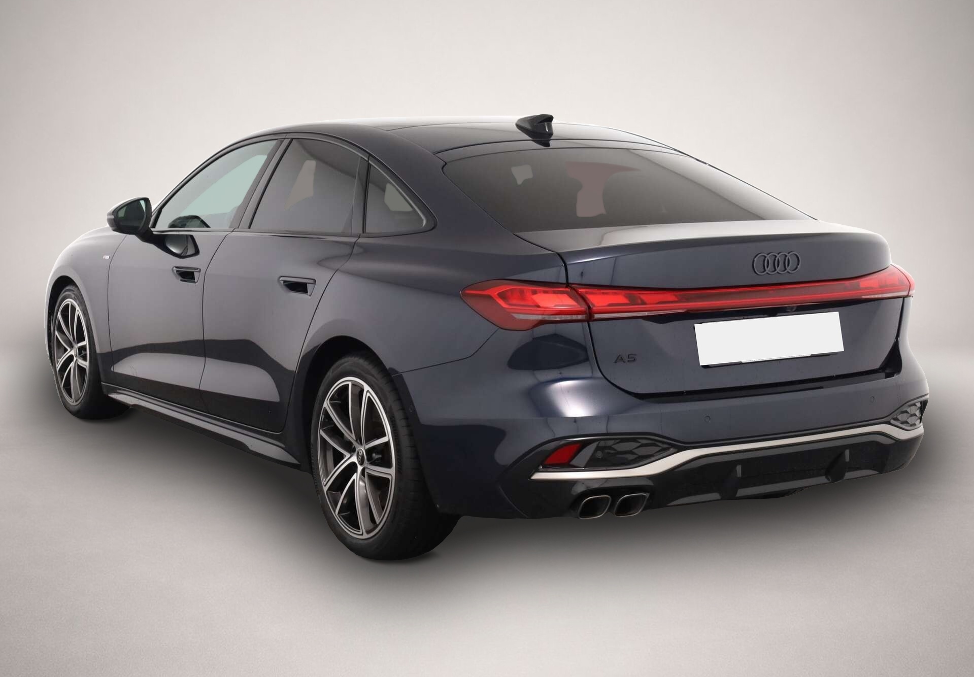 Fotografie 3 des Audi A5 Limousine TDI S line edition one