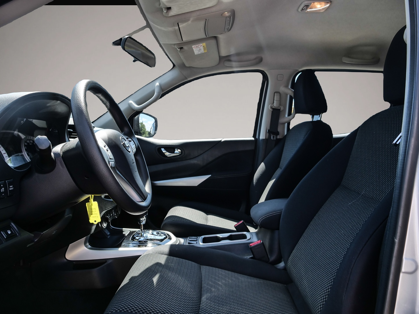 Bild 4 Nissan Navara NP300 Acenta Double Cab 4x4 2.3 dCi EU6d-