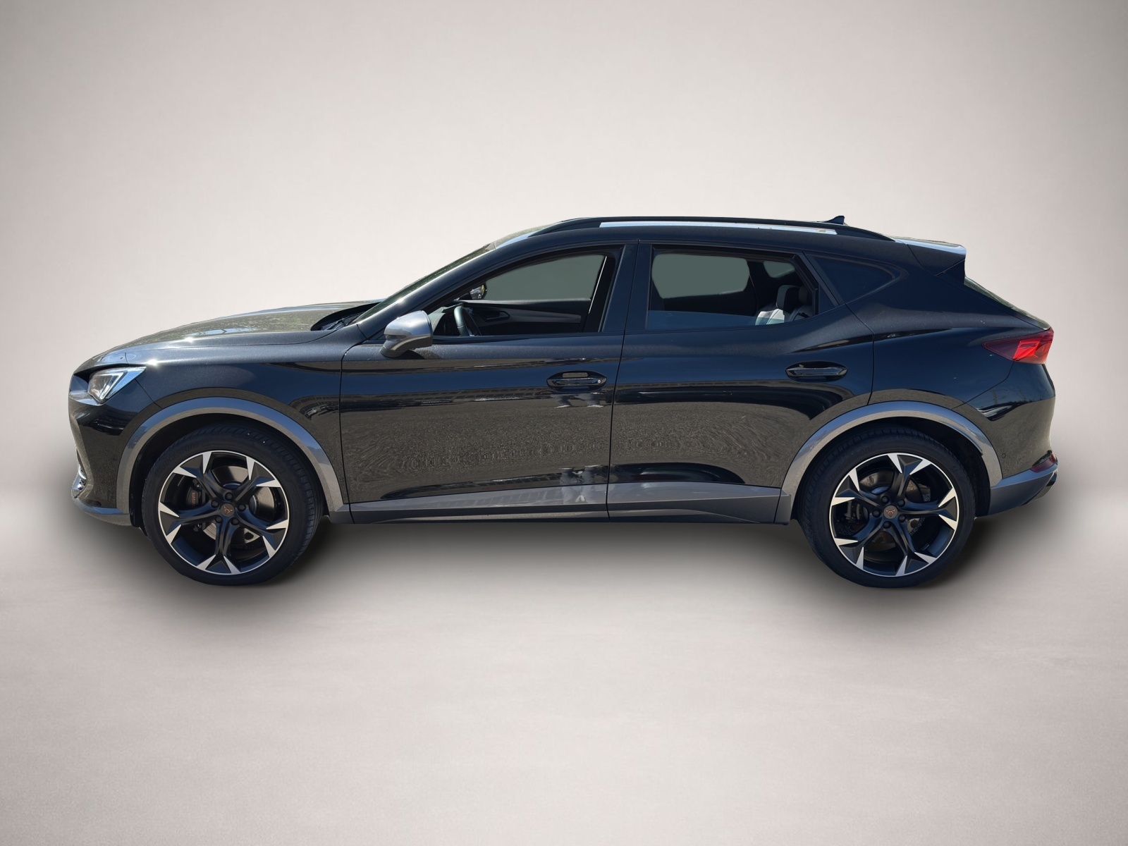Fotografie 3 des Cupra Formentor 2.0 TSI DSG 4Dr. VZ AHK DCC 360-KAM