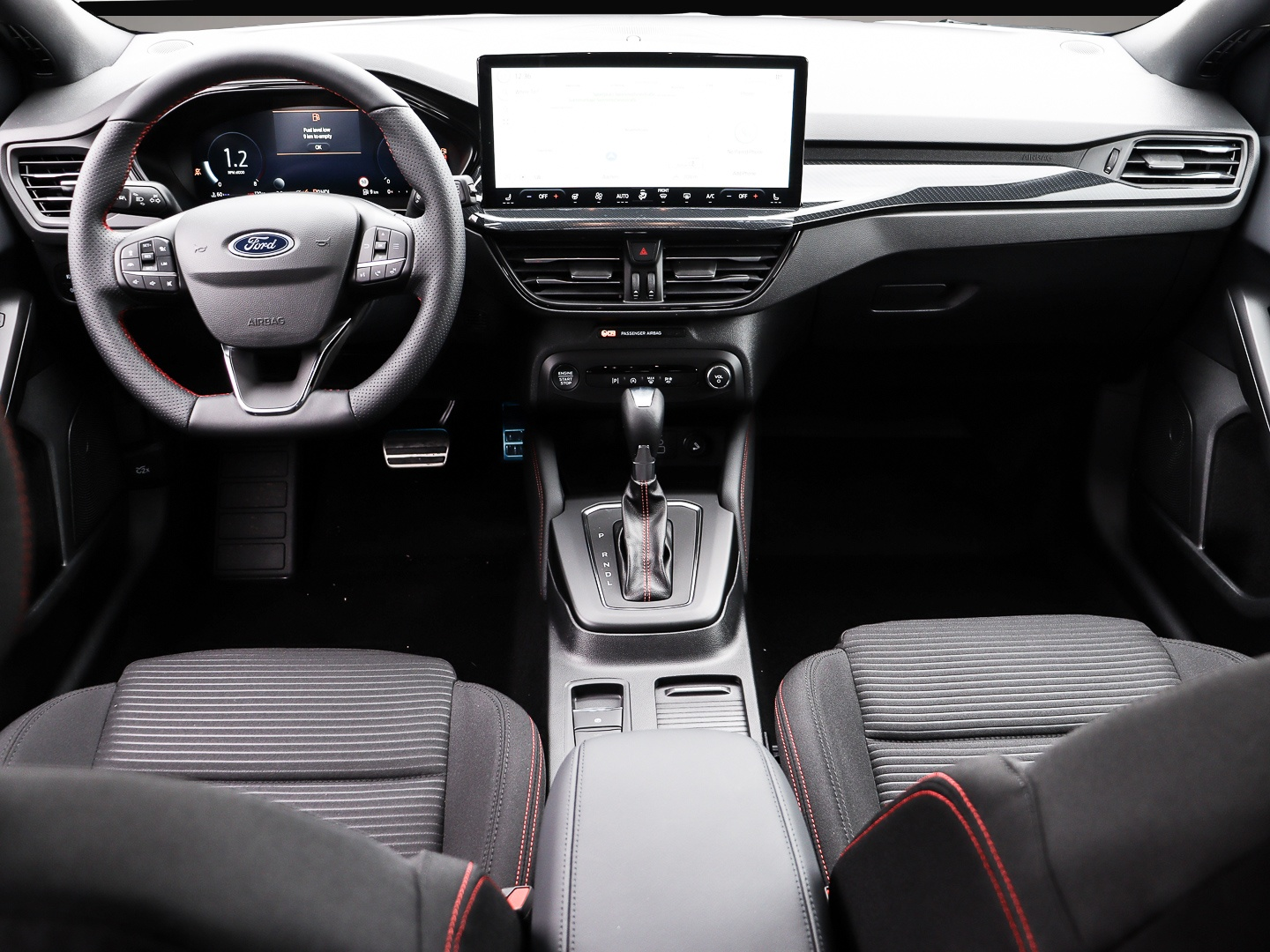 Bild 4 Ford Focus Turnier ST-Line X 155PS Aut. FAP Winter Pa