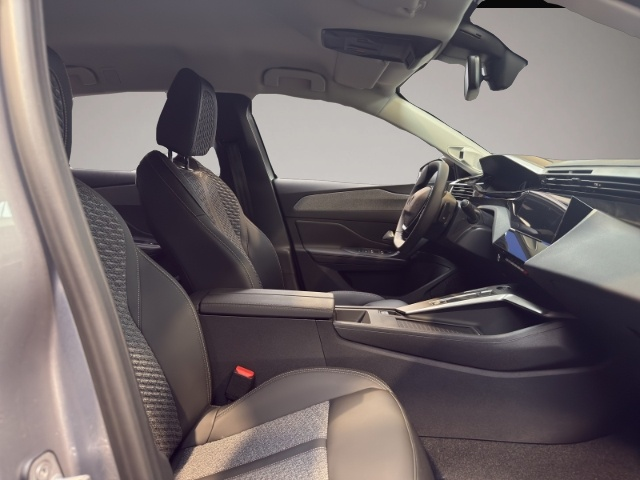 Bild 5 Peugeot 308 SW Hybrid 145 Allure SHZ RFK 360 GRAD CARPLA