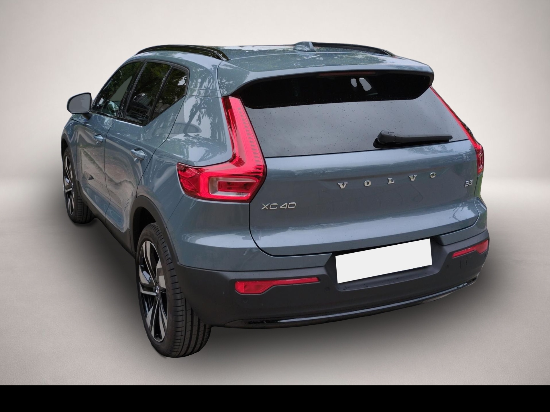 Bild 2 Volvo XC40 XC 40 Plus Dark 2WD