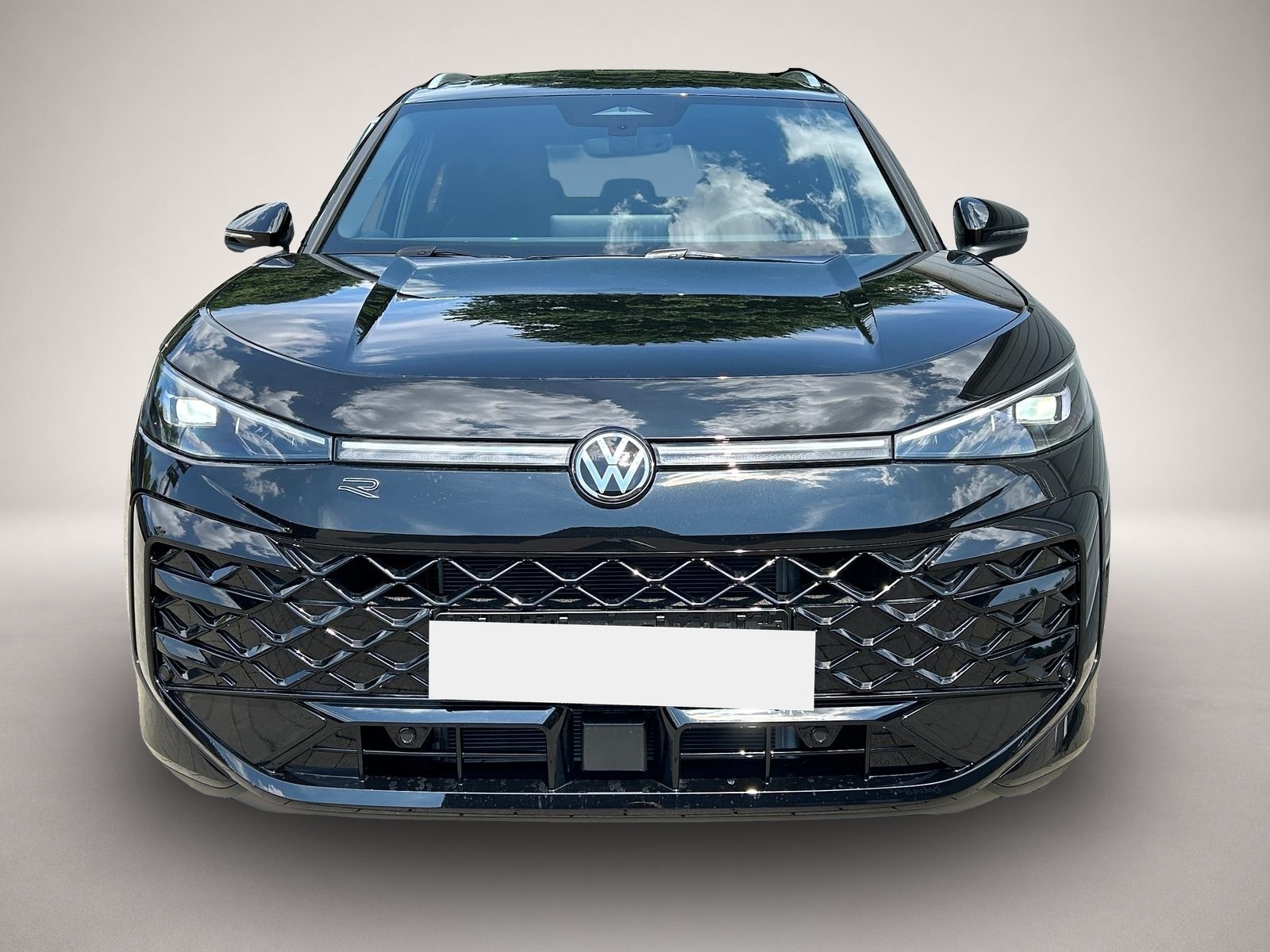 Bild 2 Volkswagen T-Roc R-Line 1.5 eTSI DSG Neues Modell*AHK*Matri