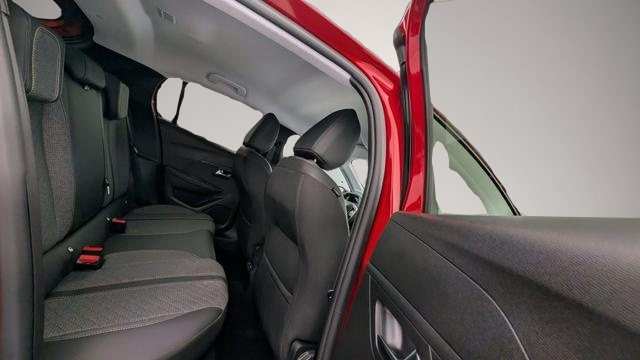 Fotografie 5 des Peugeot 208 PureTech 100 S&S BVM6 Allure 74 kW (101 PS).