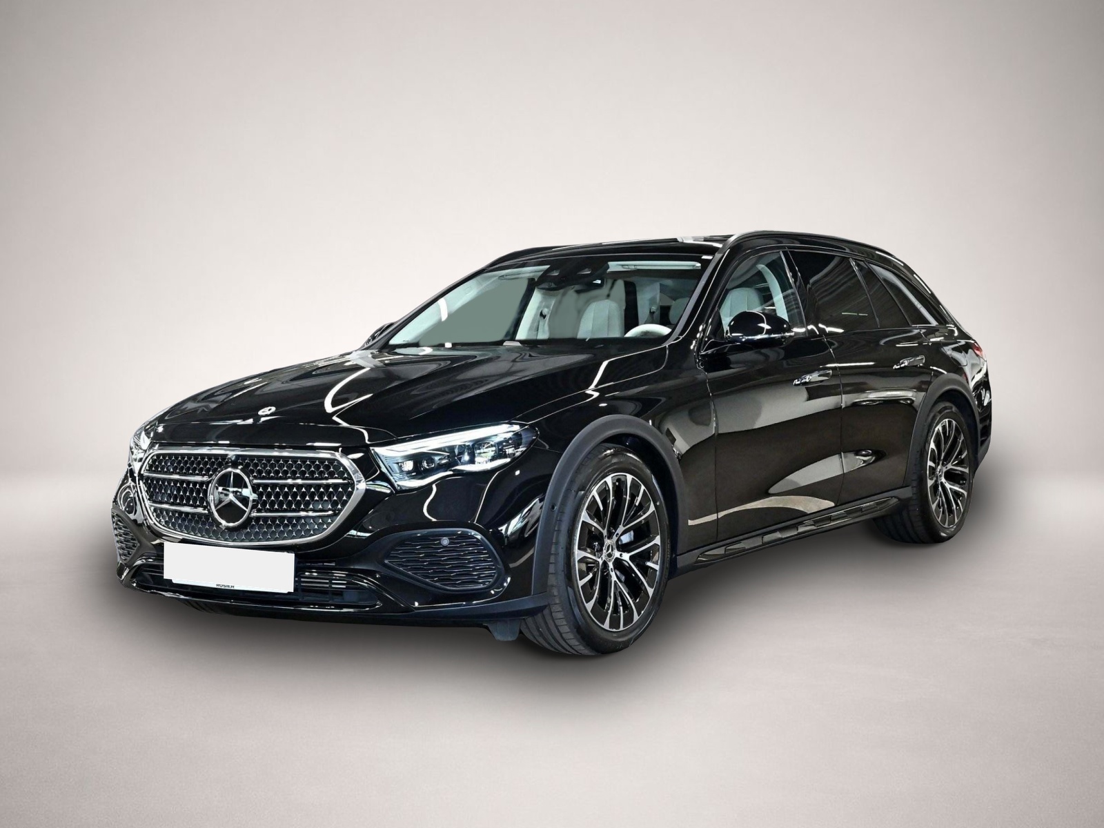 Bild 1 Mercedes-Benz E 300