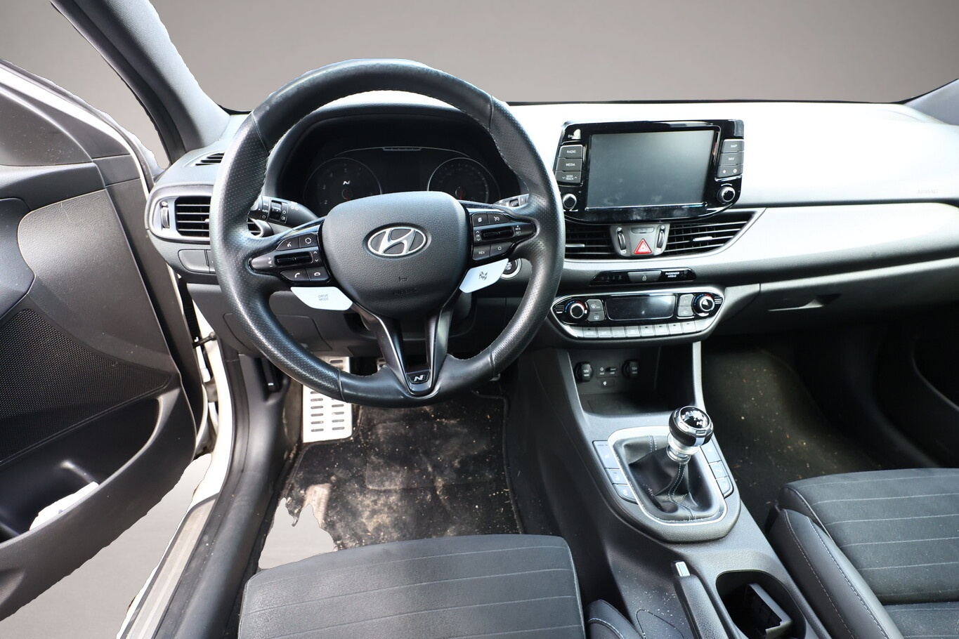 Bild 7 Hyundai i30 2.0 T-GDI 275 N Performance Pano Nav LED PDC