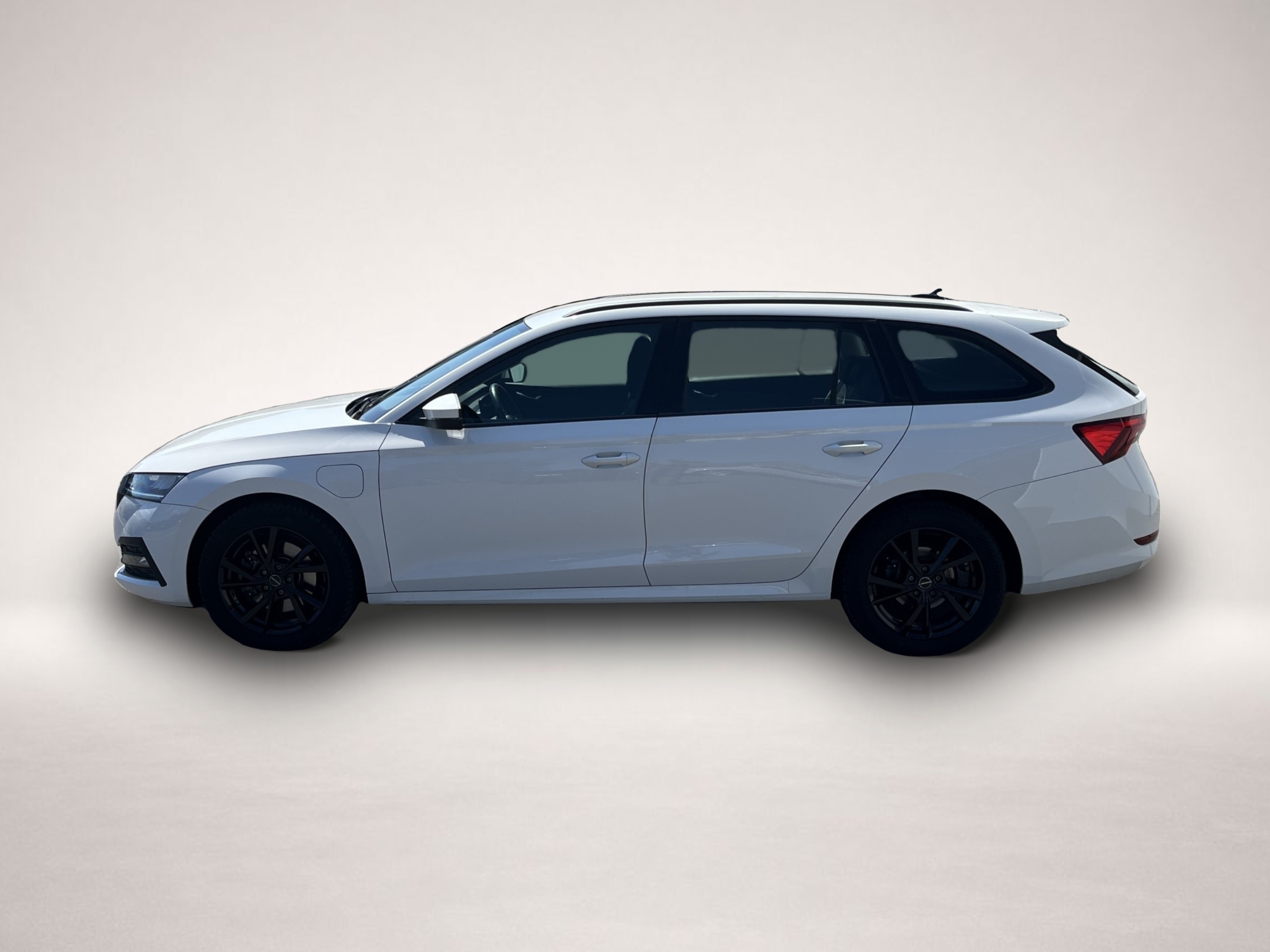 Bild 2 Skoda 105 Combi 1.4 TSI e-Hybrid Blackline 150¤ m.20%