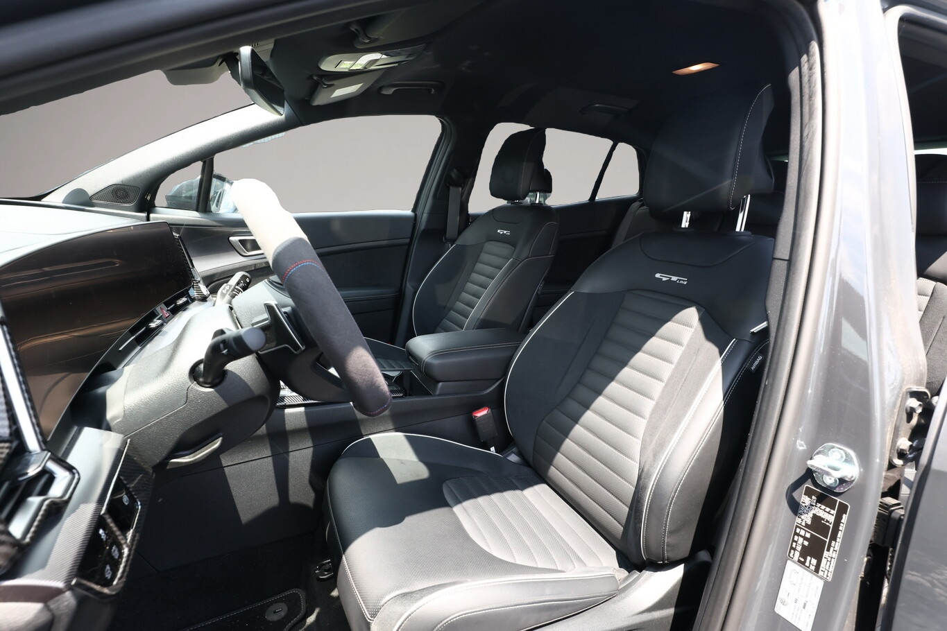 Bild 5 Kia Sportage 1.6 T-GDI 215 Hybrid 4WD GT-Line Kam360