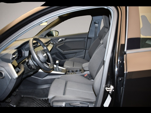 Bild 3 Audi A3 Sportback 35TFSI AHK/APS/SITZHZ/LED