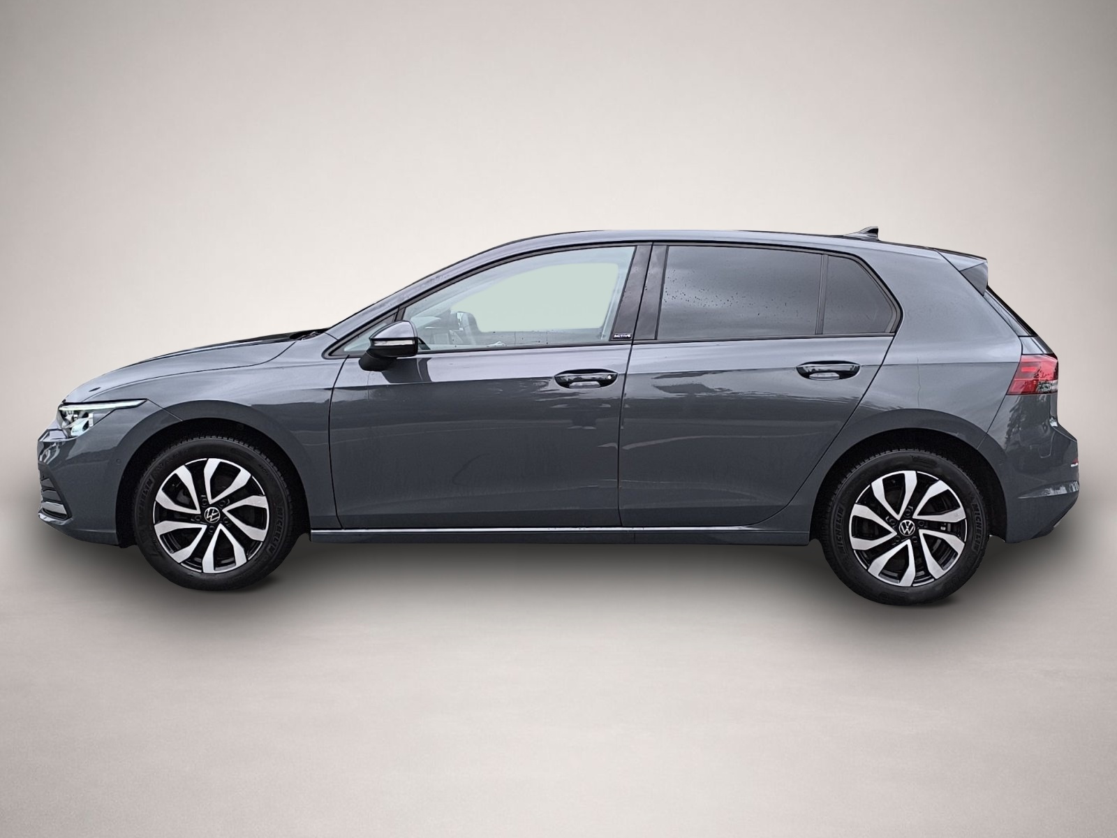 Bild 4 Volkswagen Golf VIII Lim. 1.5 TSI Active HEAD NAVI RFK STAN
