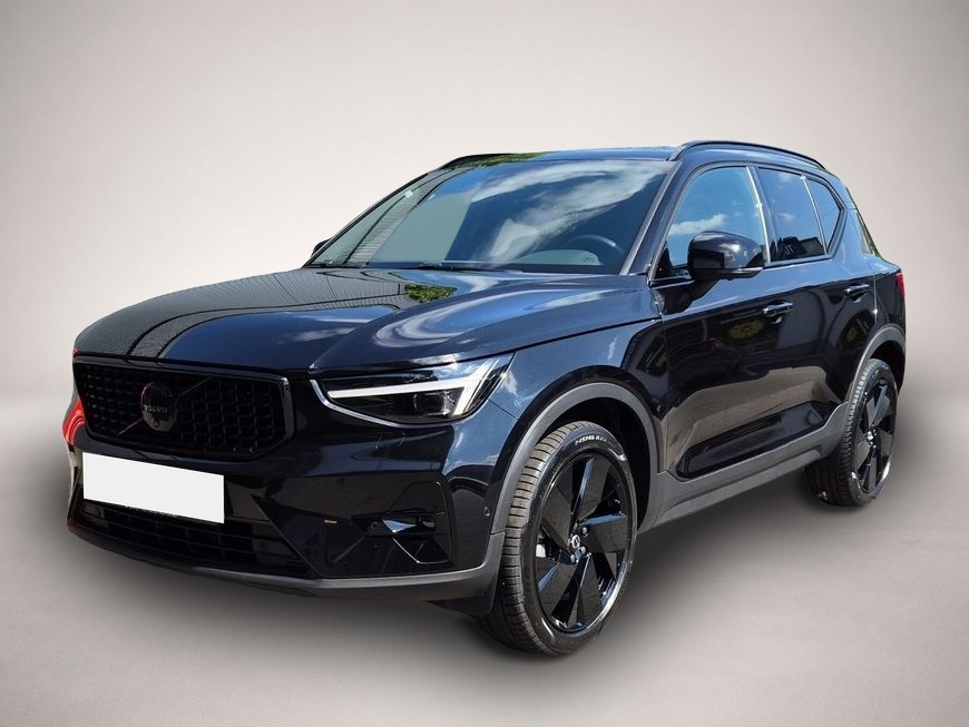 Fotografie Volvo XC40 B3 B DKG Plus Black Edition Pano*RFC