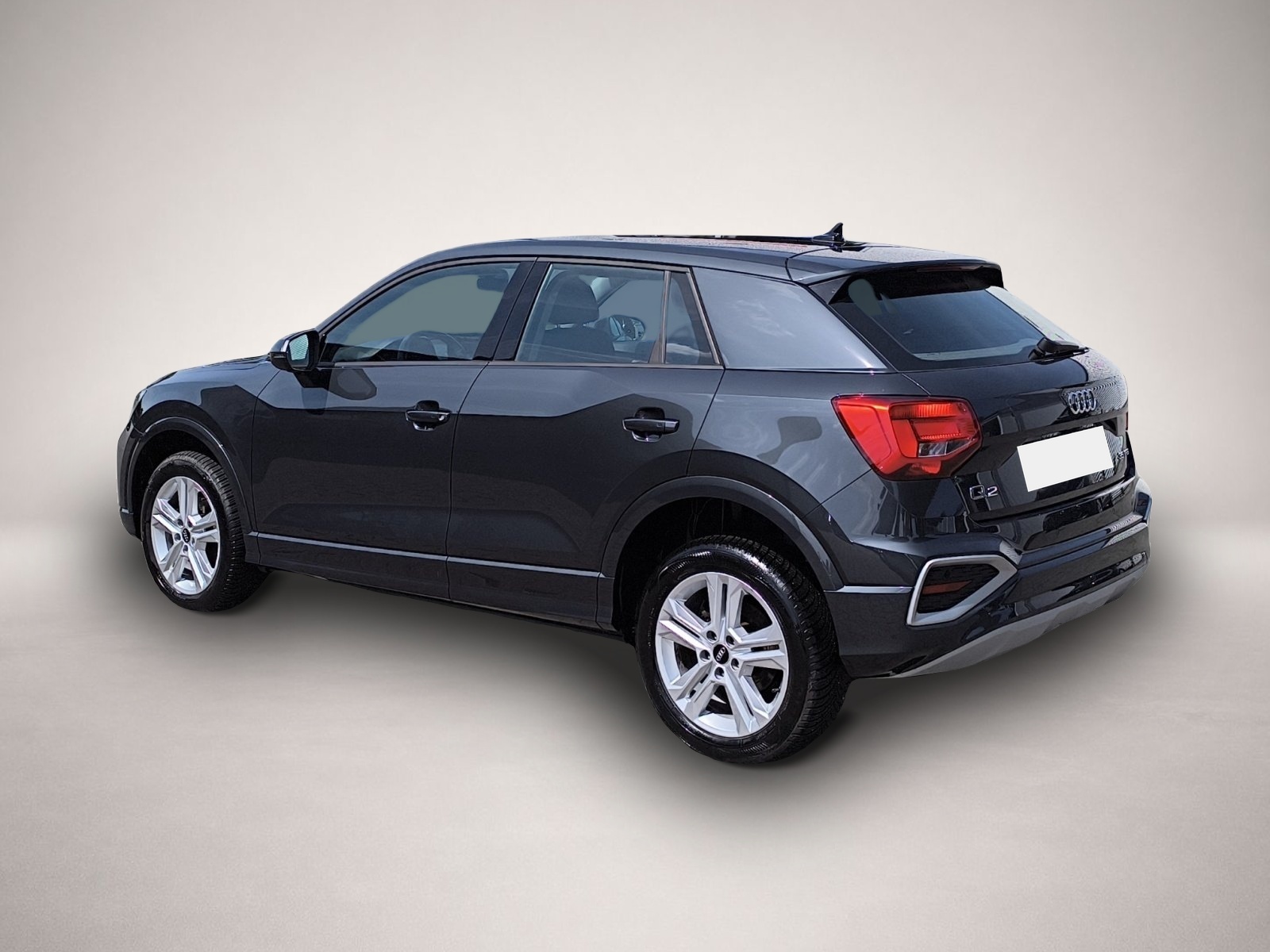 Bild 5 Audi Q2 35 TFSI advanced PDC RFK SHZ