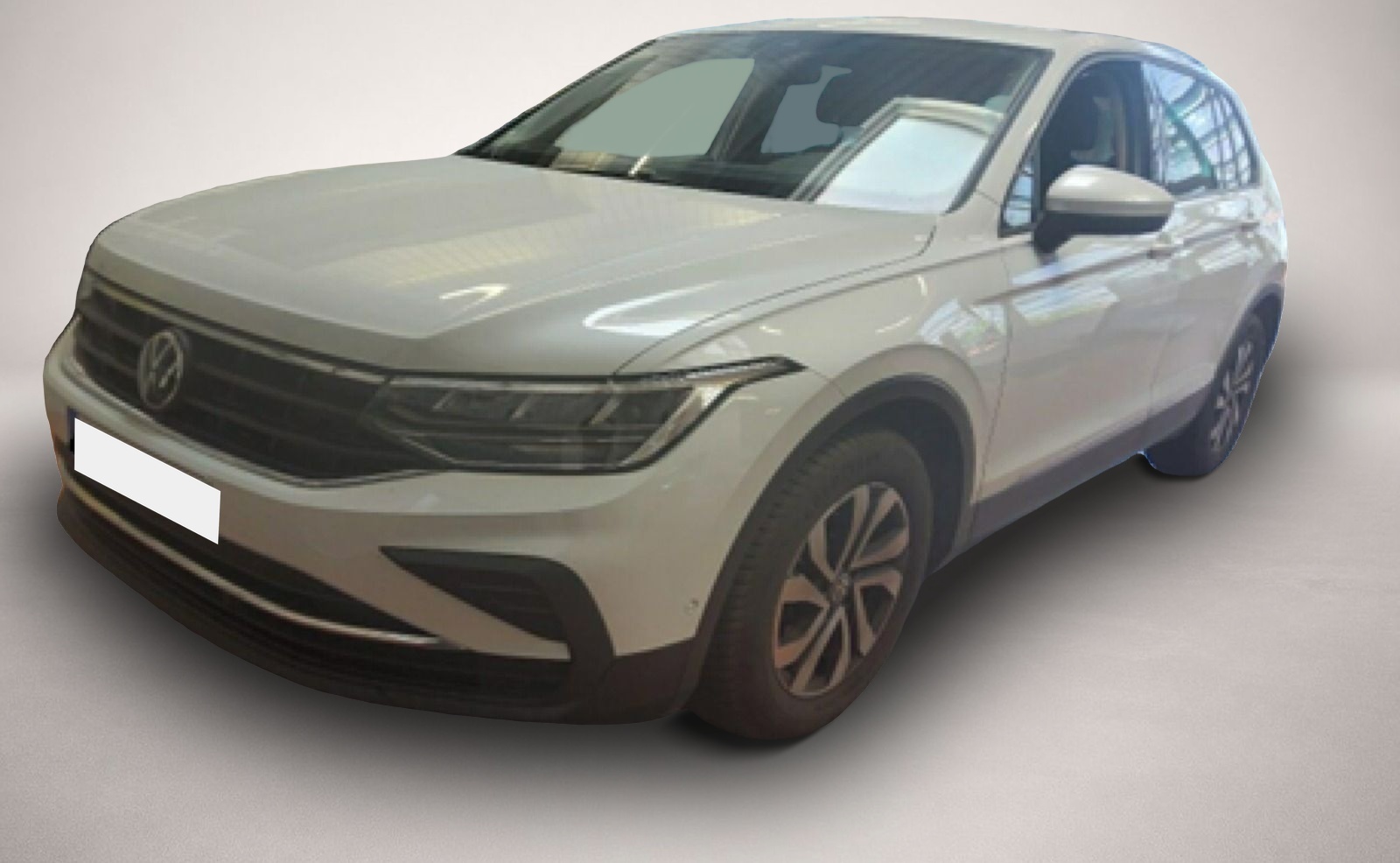 Bild 1 Volkswagen Tiguan 1.5 TSI DSG Active LED/ACC/App/Navi/AHK