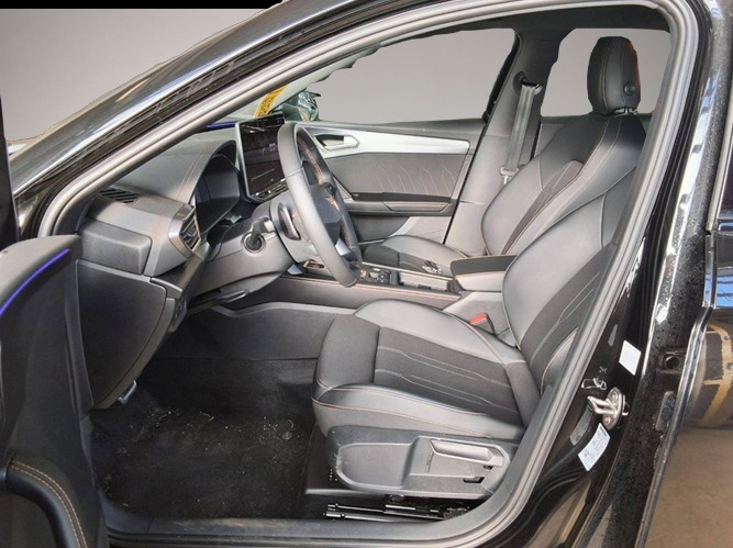 Bild 3 Cupra Leon 1.5 eTSI DSG AB288EUR NAVI REAR VIEW SHZ