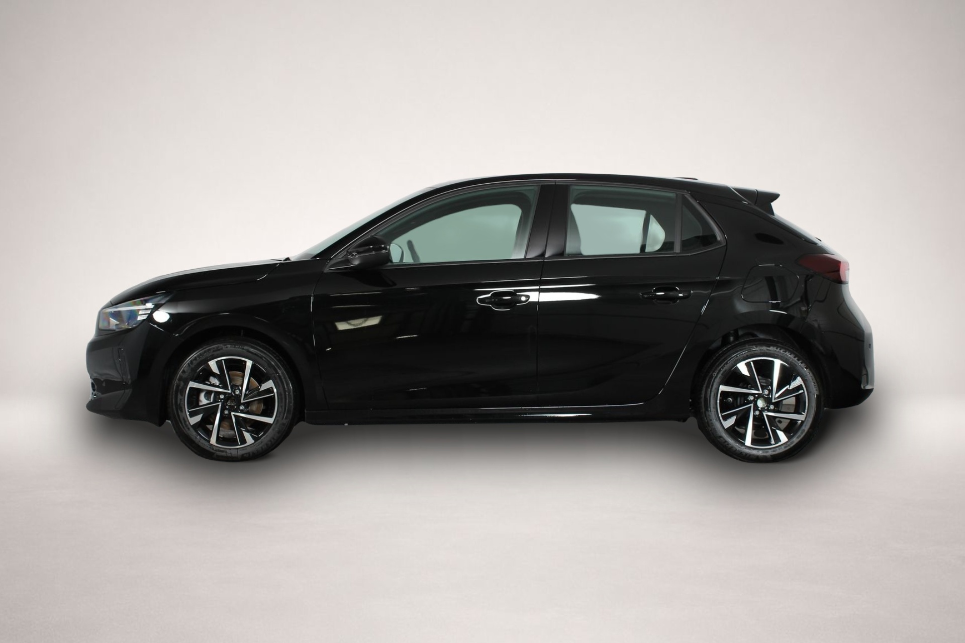 Fotografie 2 des Opel Corsa GS. 1.2 Direct Injection Turbo 74 kW (100