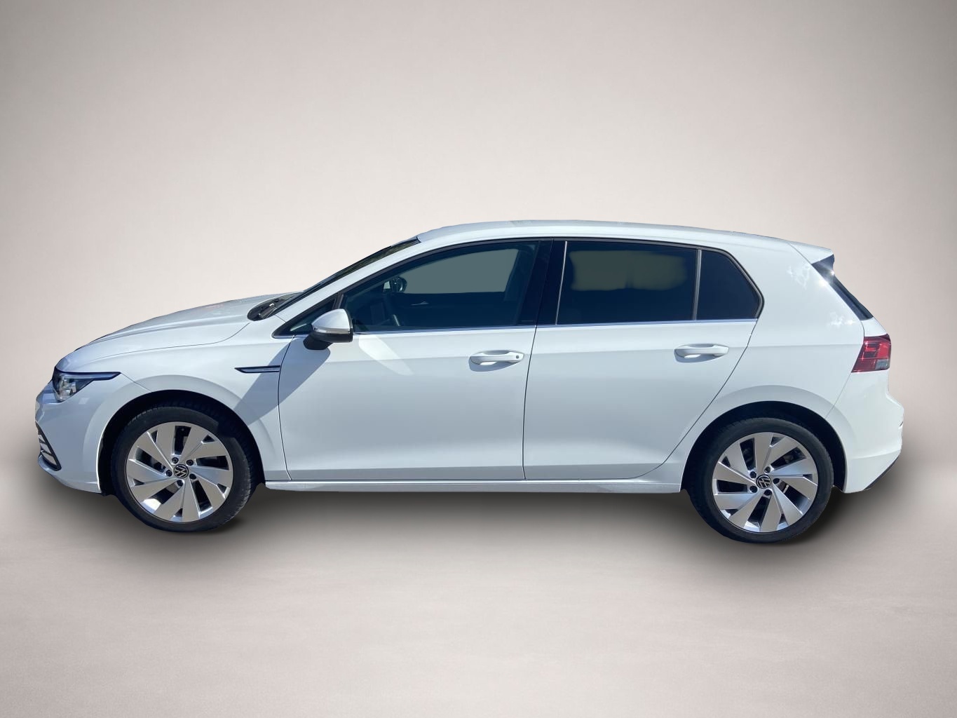 Bild 2 Volkswagen Golf 1.5 TSI STYLE APP-CONNECT+ACTIVE-INFO+ACC+L