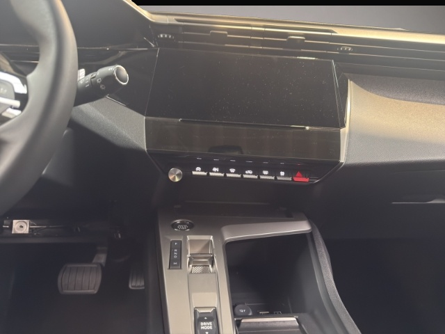 Bild 8 Peugeot 308 Hybrid Allure 1.2LED ACC 2-Zonen-Klimaautom