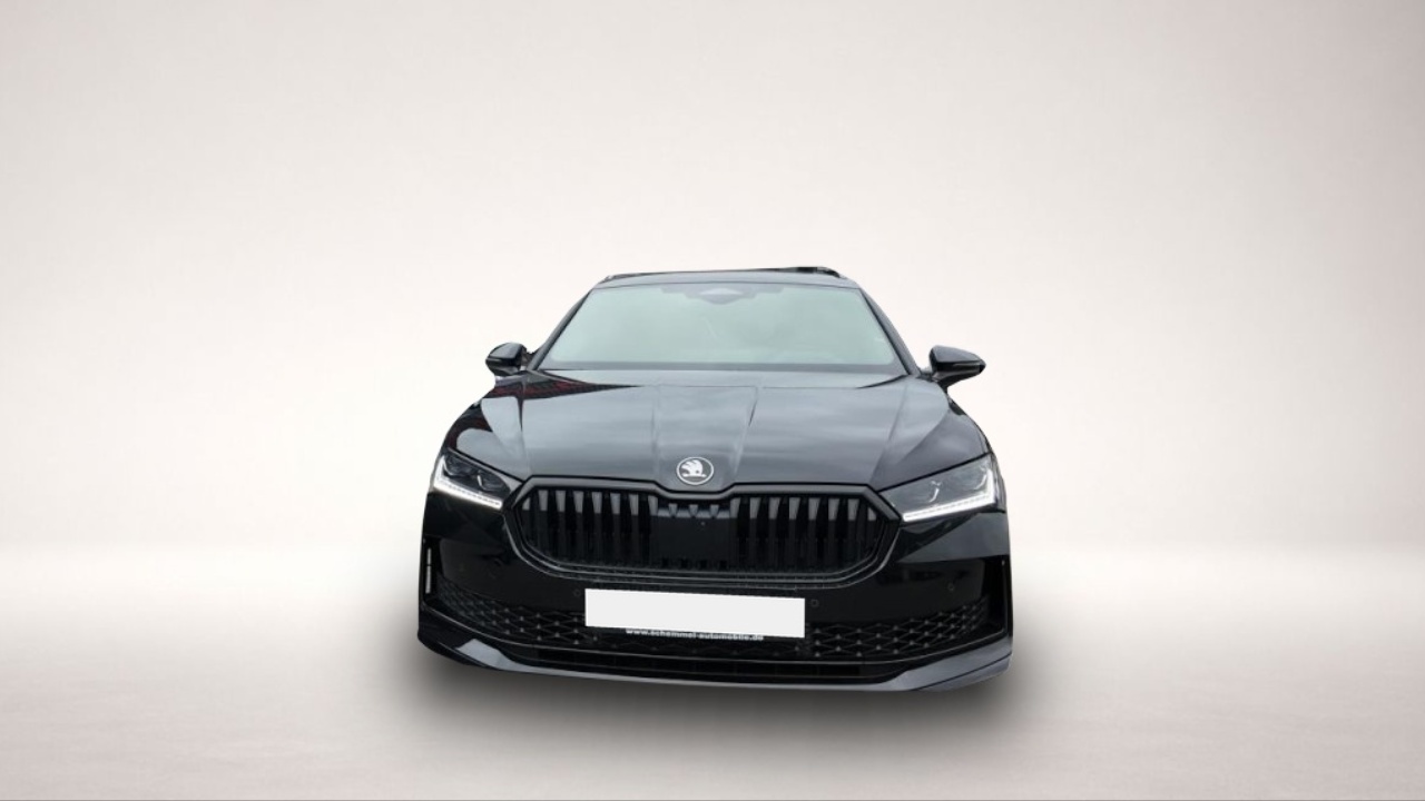Bild 2 Skoda Superb Combi 2.0 TDI DSG 4x4 Sportline Panorama
