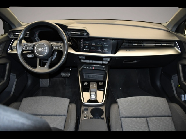 Bild 4 Audi A3 Sportback 35TFSI S tronic LED/VIRTUAL/SITZHZ/