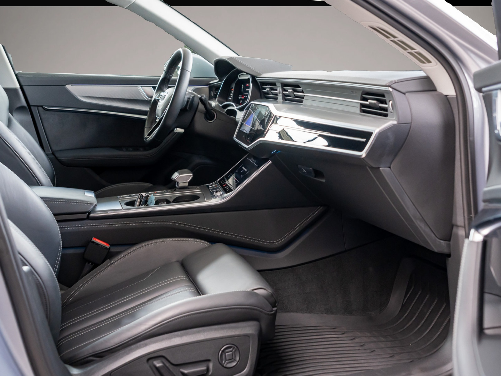 Fotografie 2 des Audi A6 Allroad