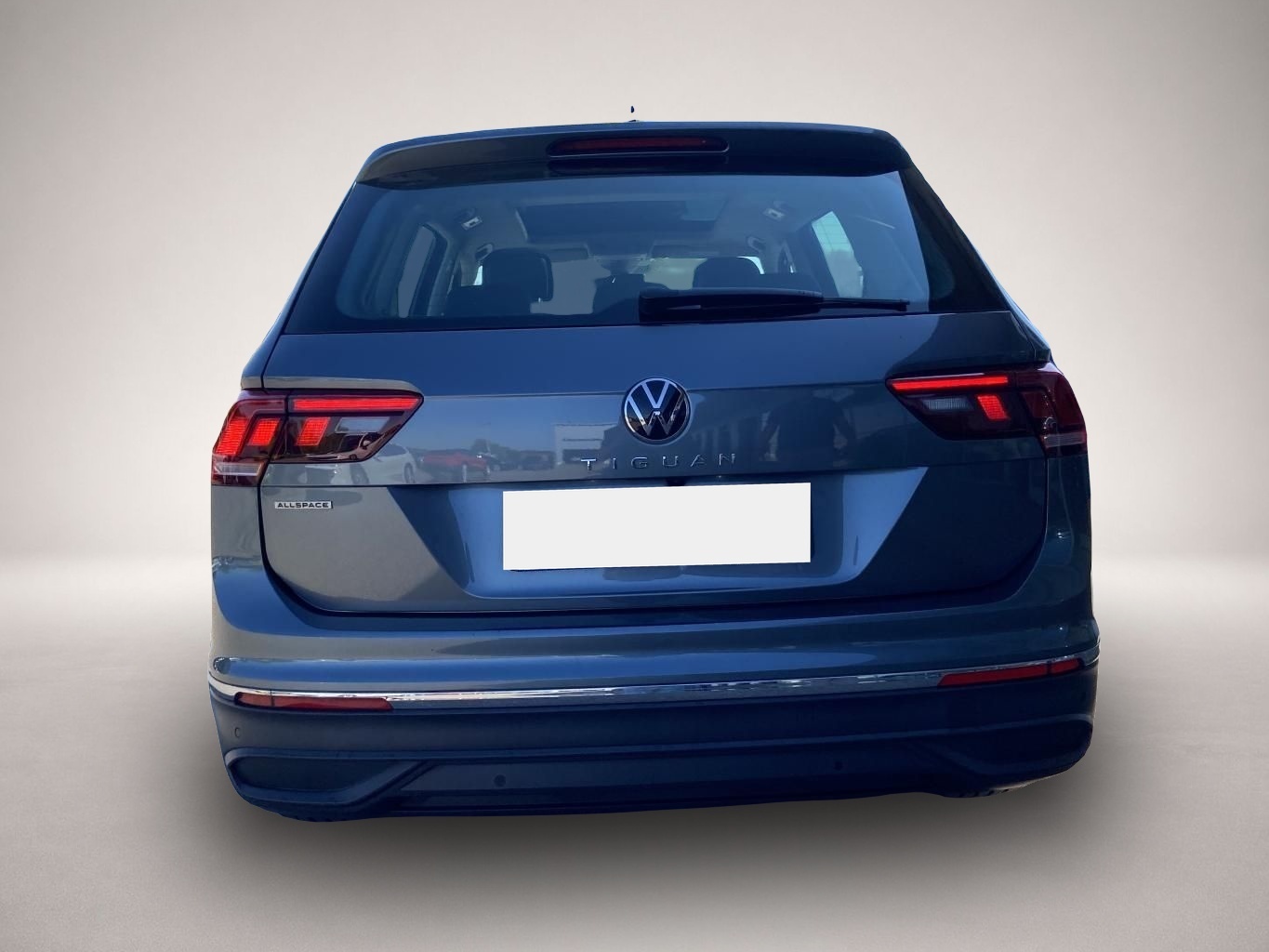 Bild 4 Volkswagen Tiguan Allspace 1.5 TSI DSG LIFE STANDHEIZUNG+PA