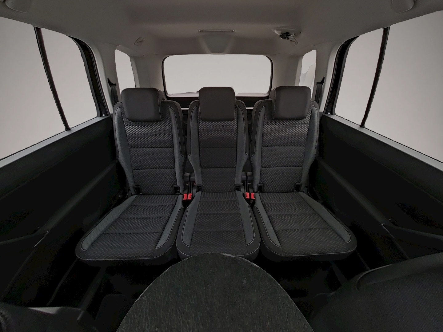 Bild 5 Volkswagen Touran 2.0 TDI DSG Active LED NAVI AHK KAMERA