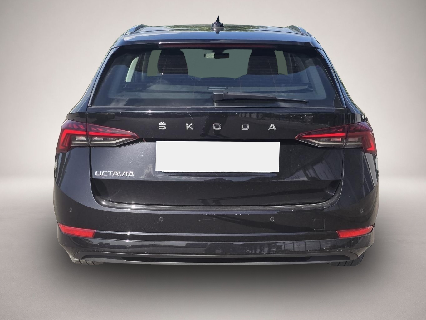 Bild 4 Skoda Octavia Combi 2.0 TDI DSG Style PANORAMA+HEAD-UP