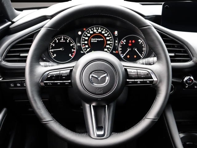 Fotografie 5 des Mazda 3 Exclusive-line 2.0L e-SKYACTIV X 186PS 6MT FWD