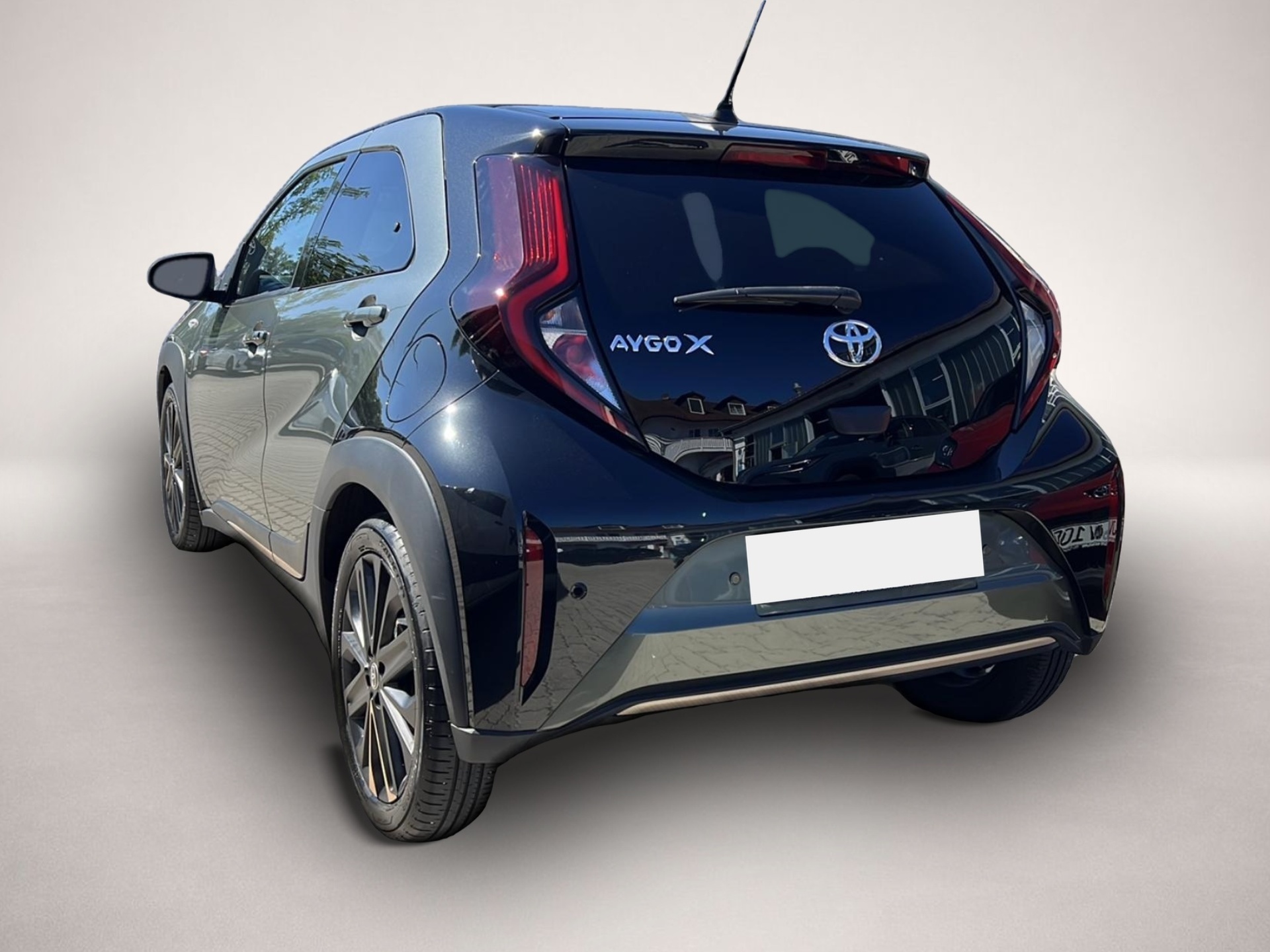 Bild 2 Toyota Aygo (X) Aygo X Style Air 1,0-l Faltdach Bluetooth Navi L