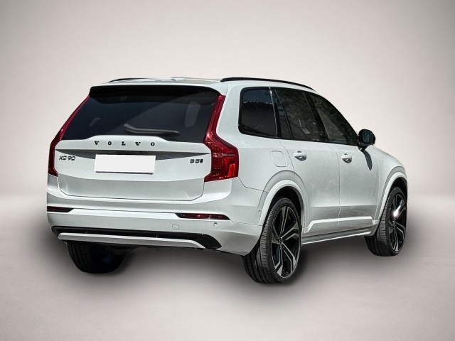 Bild 2 Volvo XC90 Ultimate Dark AWD 7-Sitzer HUD AD StandHZG