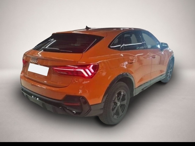 Bild 3 Audi Q3 Sportback 35 TFSI S-tronic S-Line *AHK*Schwar