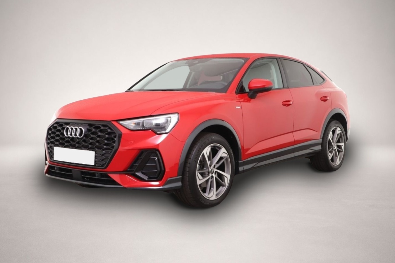 Bild 1 Audi Q3 Sportback 35 TFSI S tronic S line Navi+/AHK/1