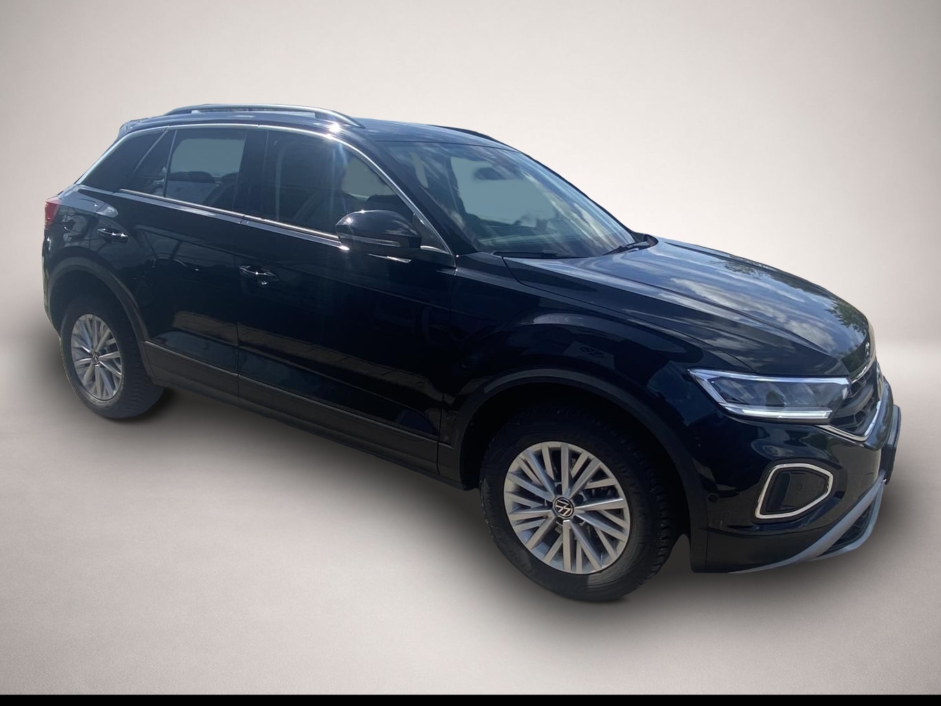 Fotografie 6 des Volkswagen T-Roc 1.5 TSI DSG LIFE AHK+APP-CONNECT+VIRTUAL-C