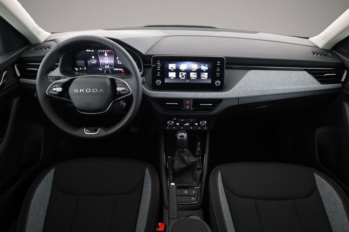 Skoda Kamiq Kamiq 1.5 TSI Selection, AHK, LED, Kamera, Ladeb - Thumbnail 5