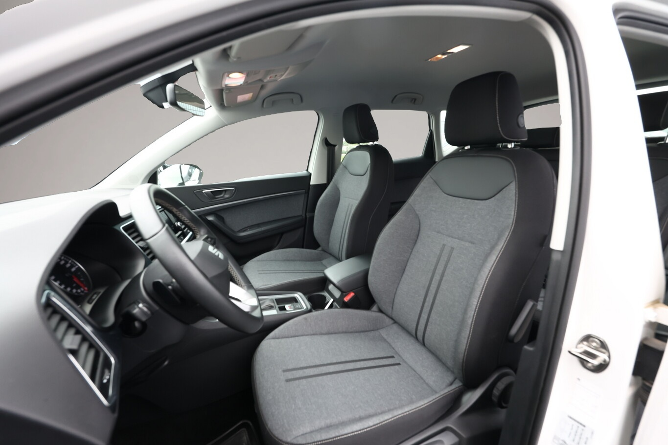 Bild 5 Seat Ateca 1.5 TSI 150 Style DSG LED SHZ FullL 17Z