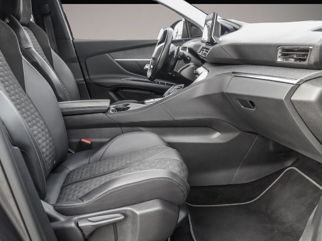 Bild 5 Peugeot 3008 Hybrid 225 Roadtrip 1.6 Plug-In EU6d Navi d