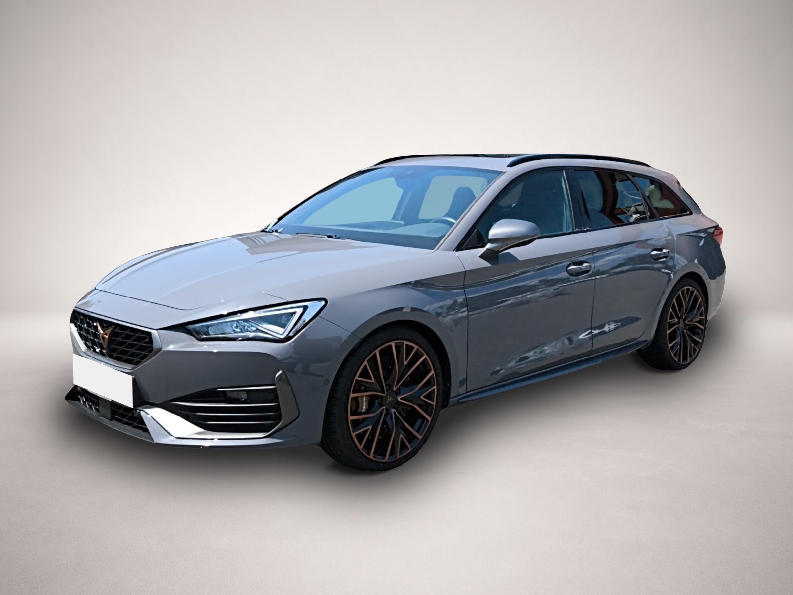Fotografie 1 des Cupra Leon SP 2.0 TSI DSG VZ 4Drive 5-J-G PANO NAV RFK