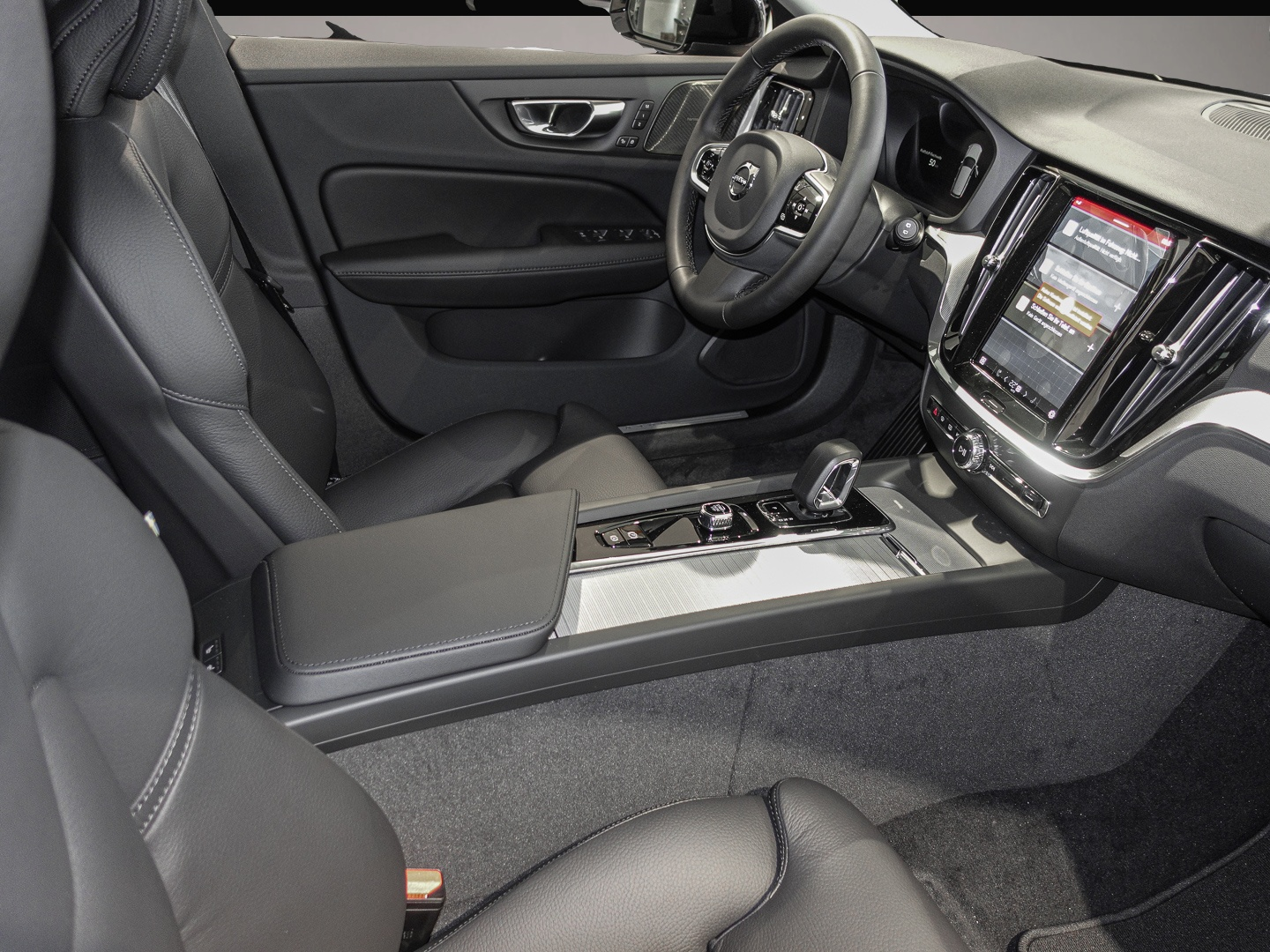 Bild 3 Volvo V60 B4 Benzin Plus Dark 360°Kamera Winter-Paket