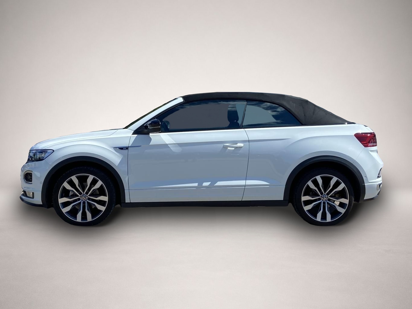Fotografie des Volkswagen T-Roc CABRIO 1.5 TSI DSG R-LINE AHK+APP-CONNECT+