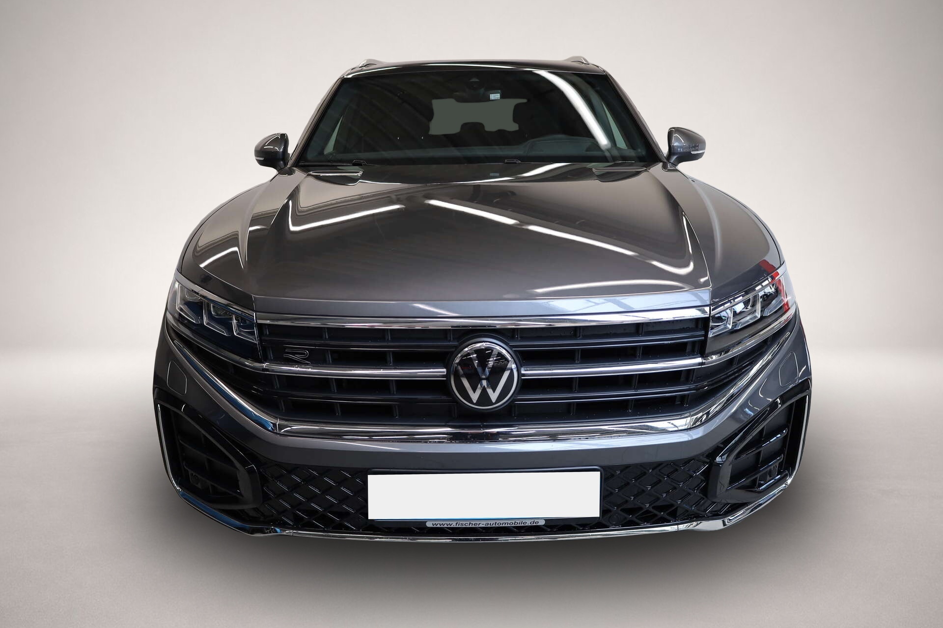Bild 2 Volkswagen Touareg 3.0 TDI V6 4Motion R-Line