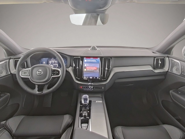 Bild 4 Volvo XC60 Ultra Black Edition AWD HUD Leder Digitales