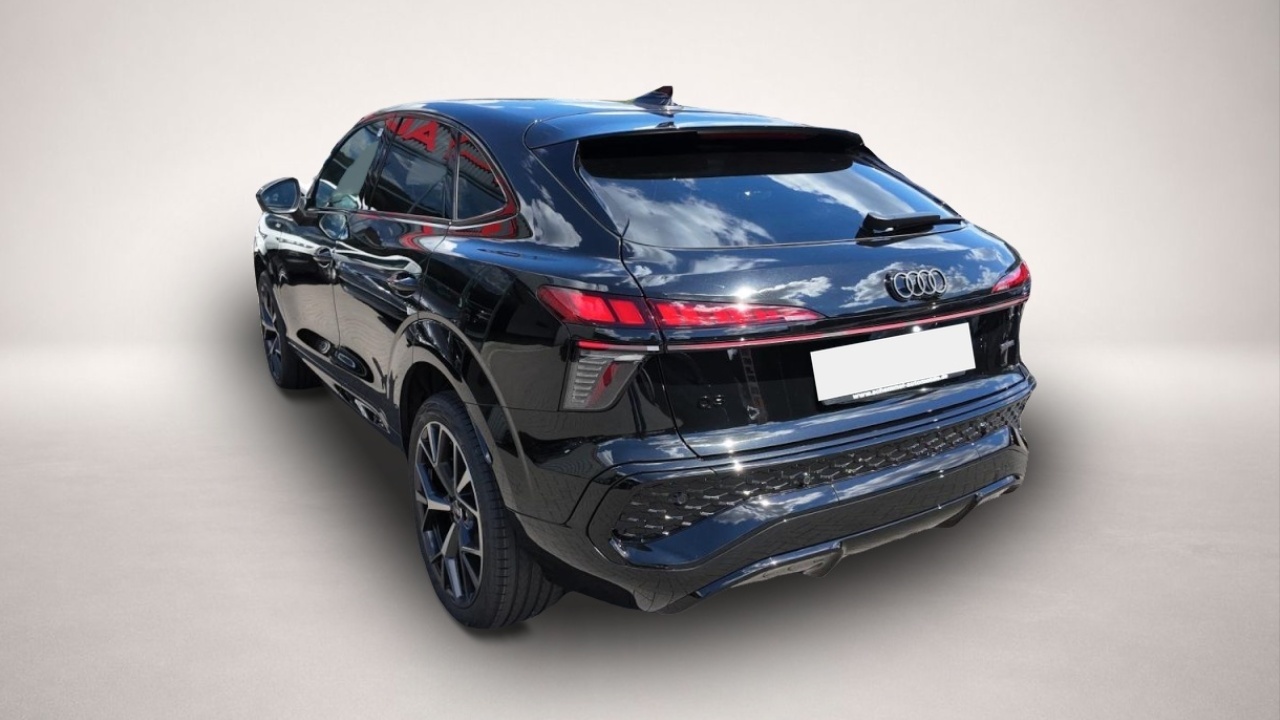 Audi Q3 Q3 Sportback S line quattroAHK/Pano/Standheizung - Thumbnail 7