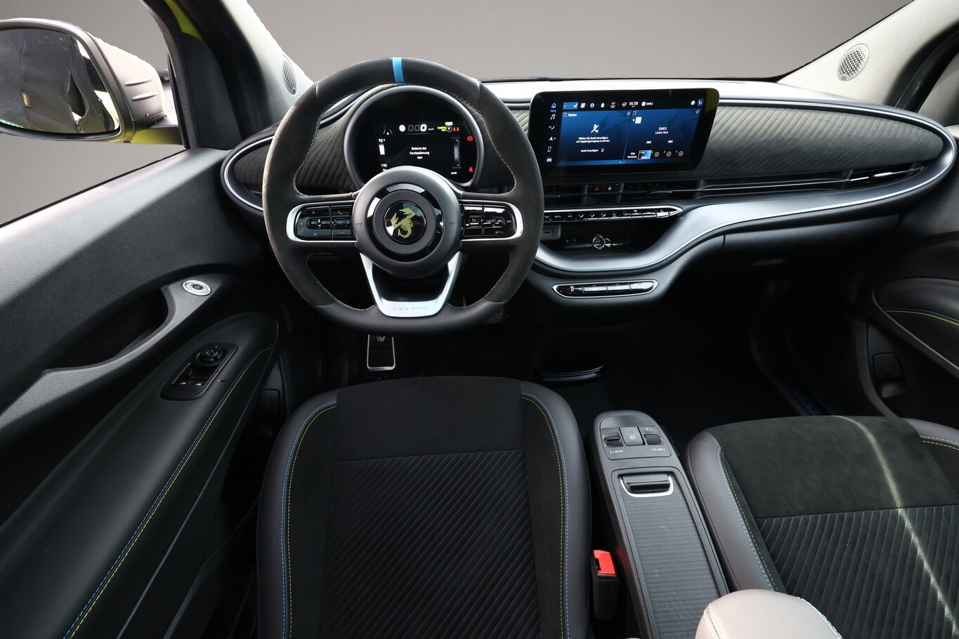 Bild 6 Abarth 500e 42 kWh Turismo LED Pano Nav JBL SHZ Kam PDC