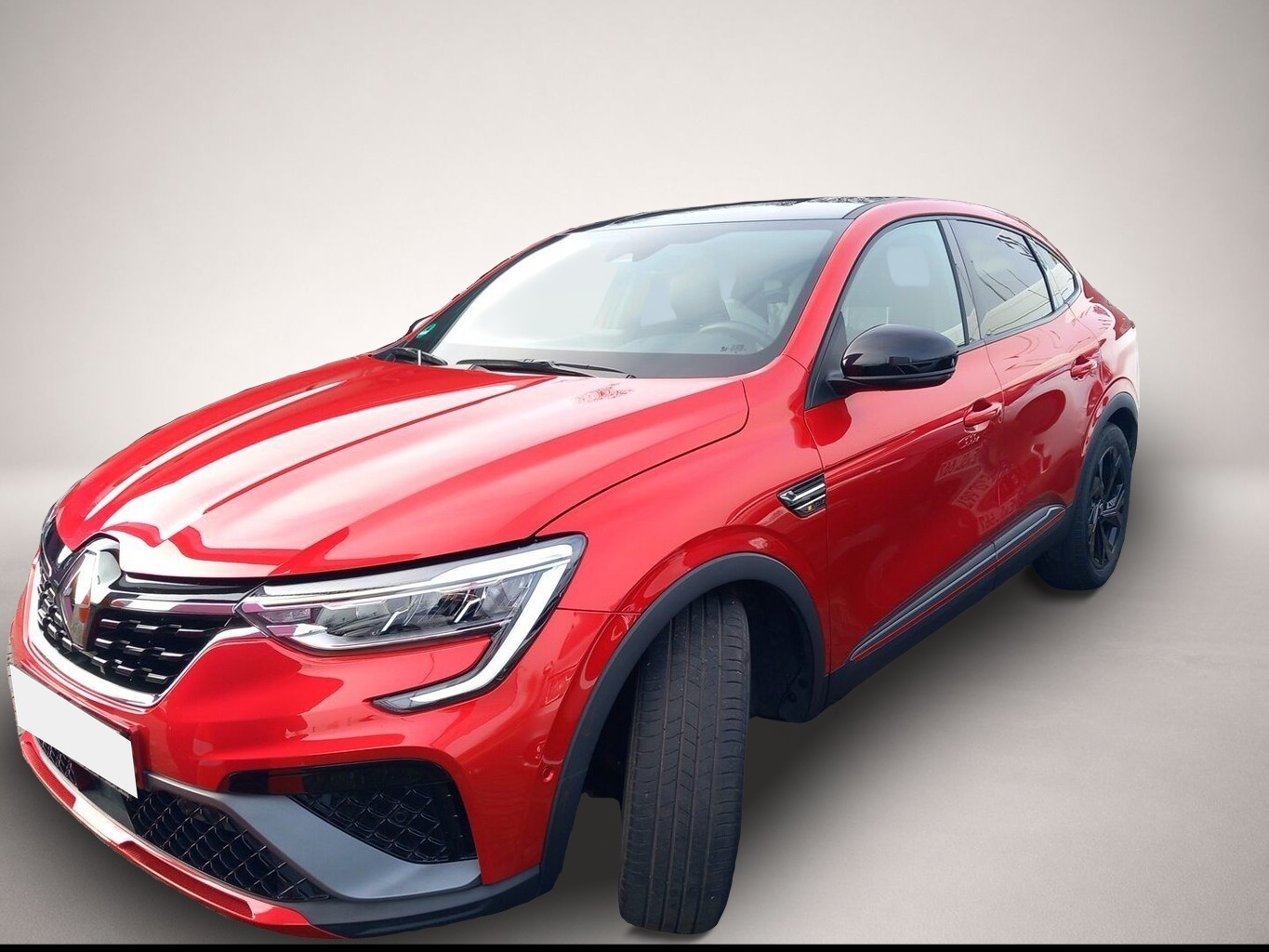 Fotografie des Renault Arkana TCe 160 MHEV EDC R.S. Line Nav ParkAs SHZ