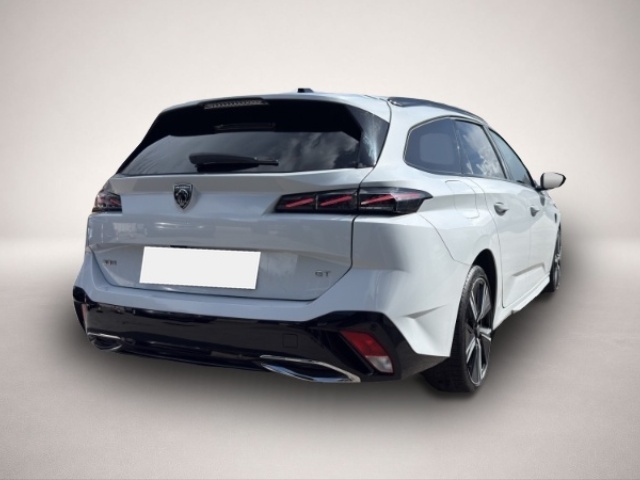 Fotografie des Peugeot 308 SW GT EAT8 AHK FOCAL ALLWETTER NAVI LED KAME