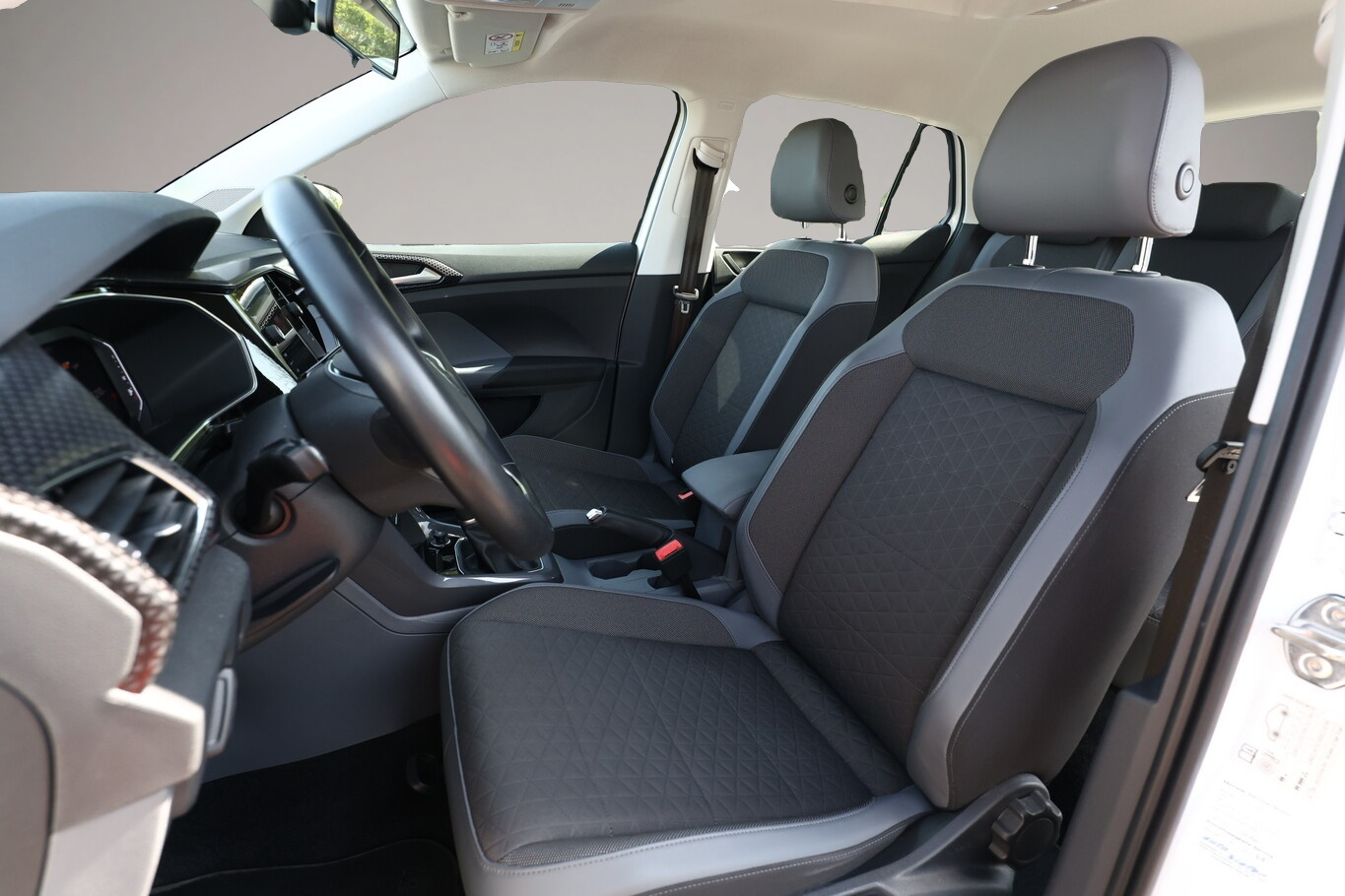 Bild 5 Volkswagen T-Cross 1.5 TSI 150 DSG Style LED Nav ACC PDC