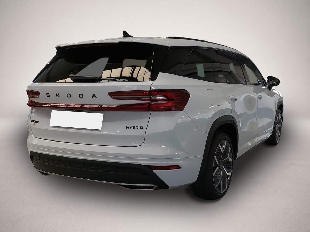 Bild 2 Skoda KODIAQ 1.5 TSI DSG SPORTLINE NAVI LED ACC PANO W